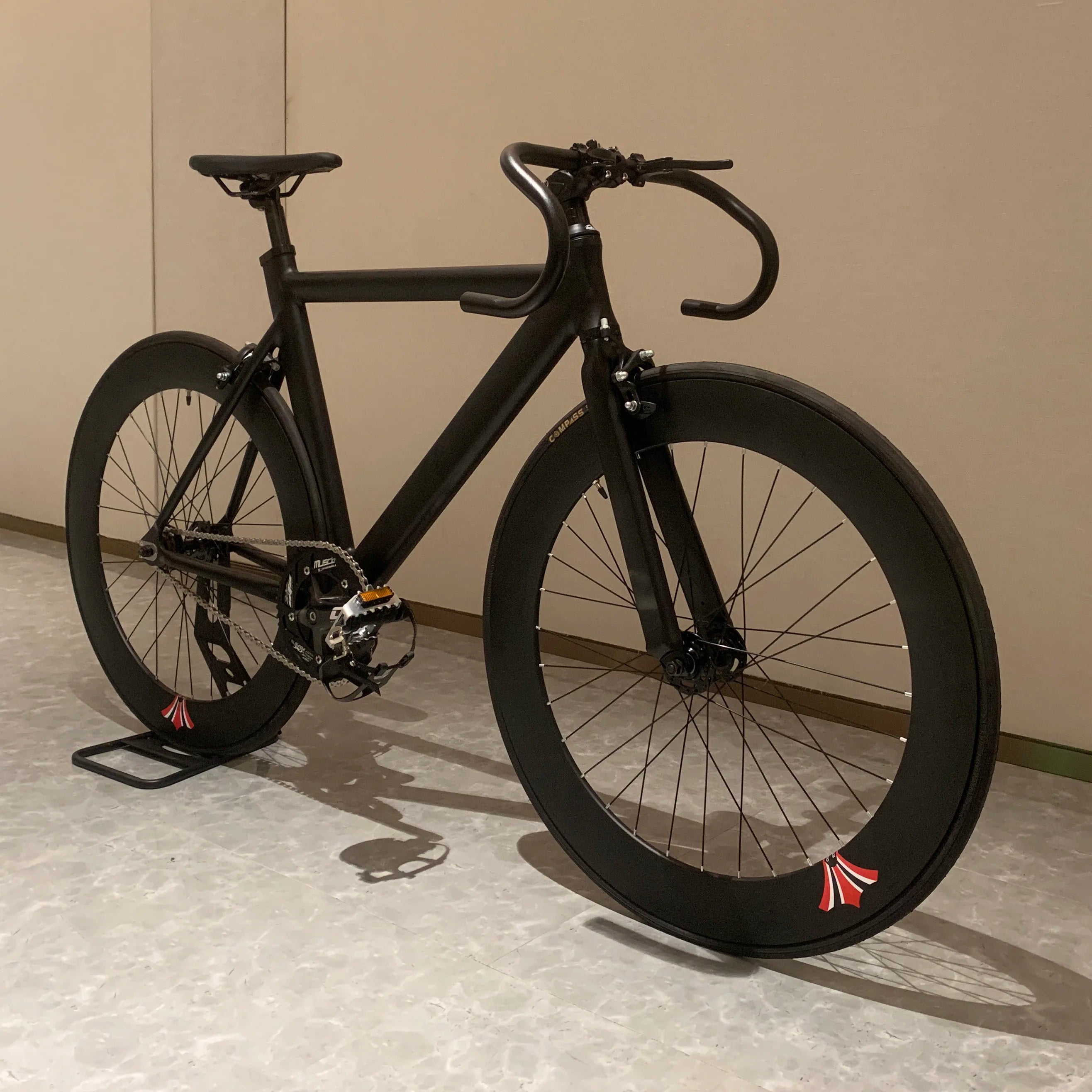 TRACK BIKE