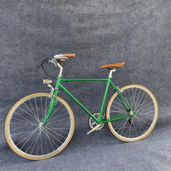 VINTAGE 700C ROAD BICYLE